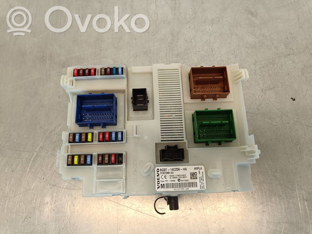 Volvo V60 Módulo de fusible 