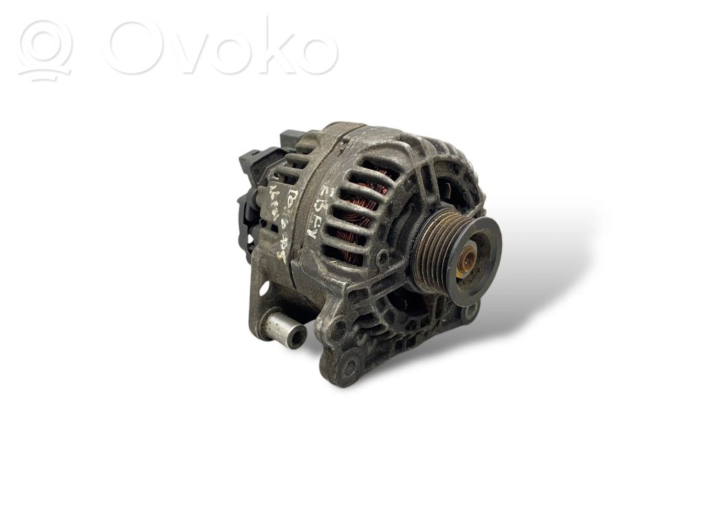Volkswagen Golf V Generatorius 