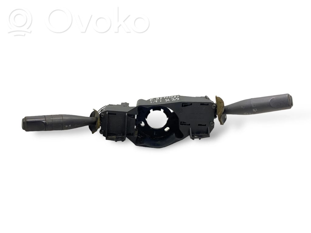 Citroen Berlingo Wiper turn signal indicator stalk/switch 
