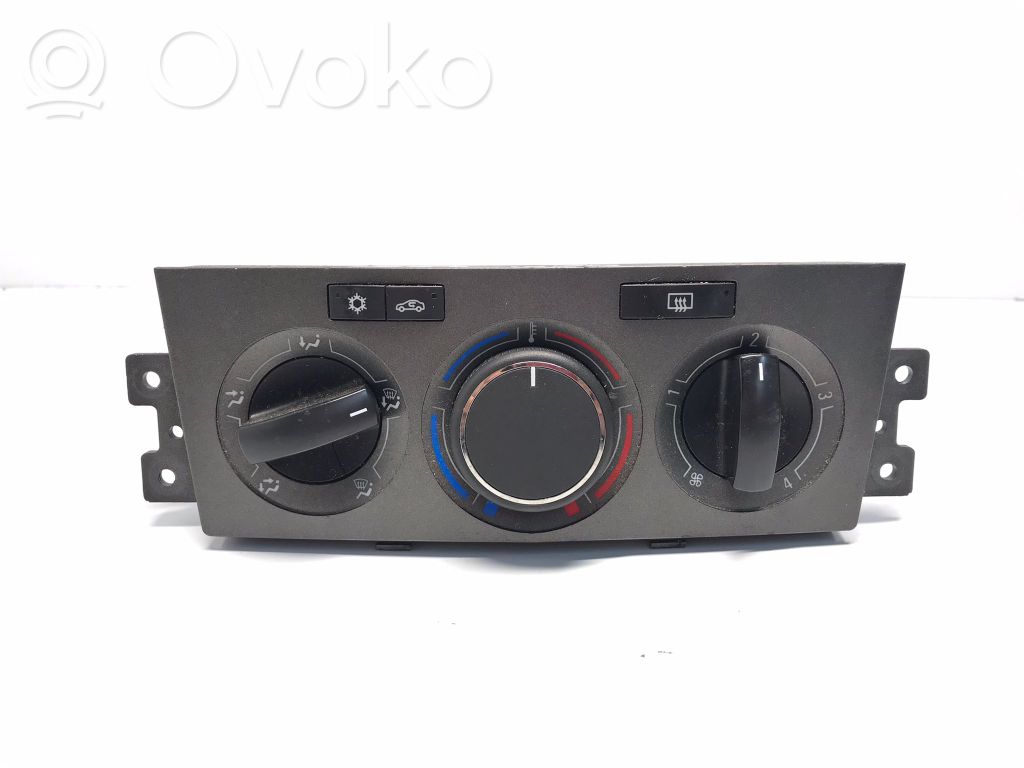 Opel Antara Climate control unit 