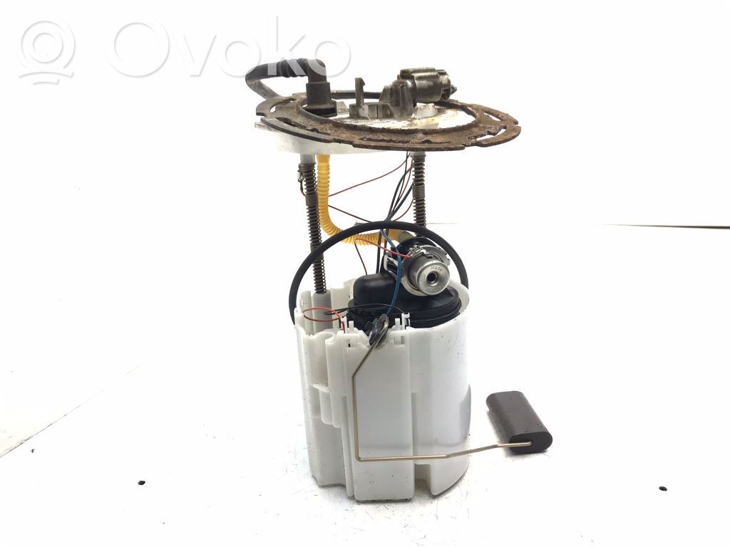 Opel Astra J In-tank fuel pump 