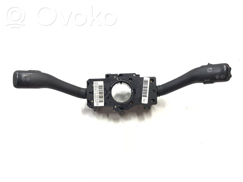Volkswagen Golf IV Wiper turn signal indicator stalk/switch 