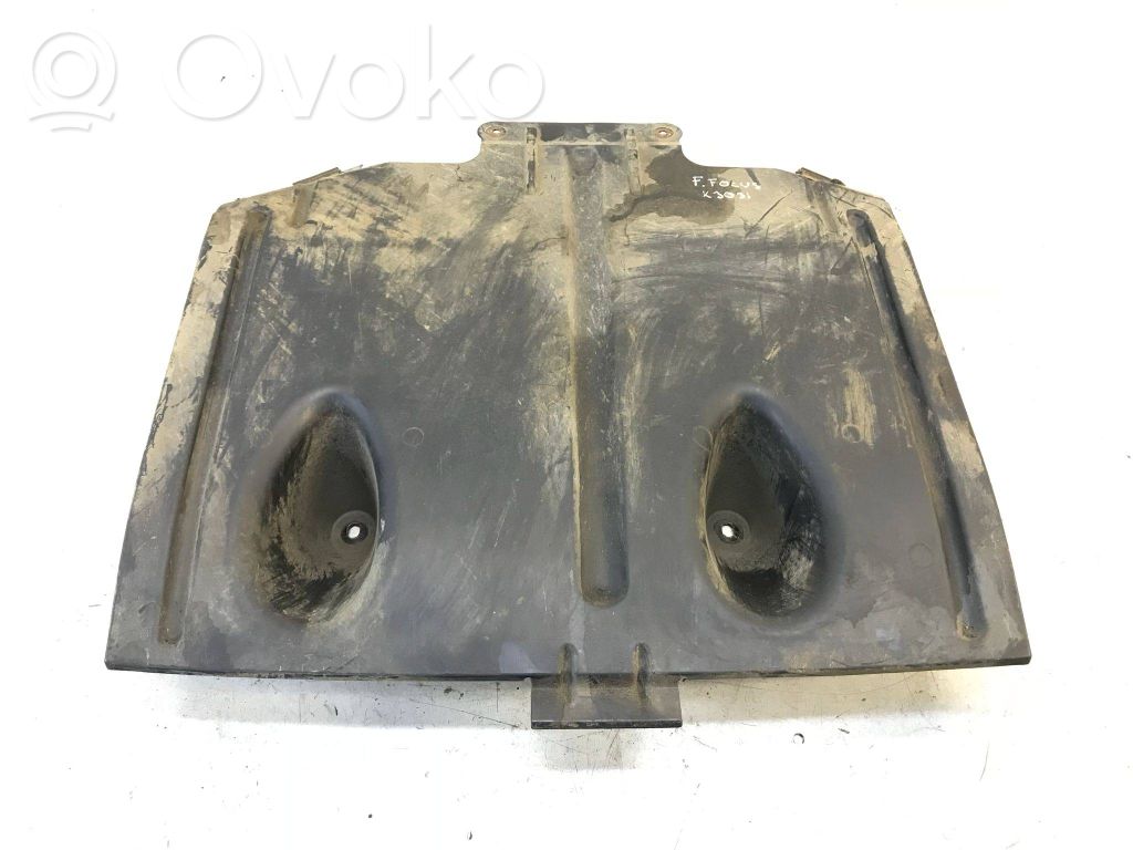 Ford Focus Variklio dugno apsauga 