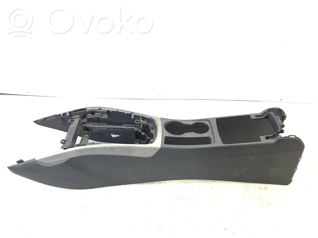 Audi A5 8T 8F Center console 