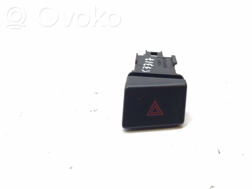 Mazda 5 Hazard light switch 