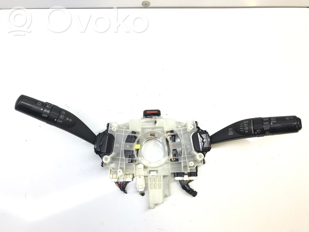 Subaru Legacy Wiper turn signal indicator stalk/switch 