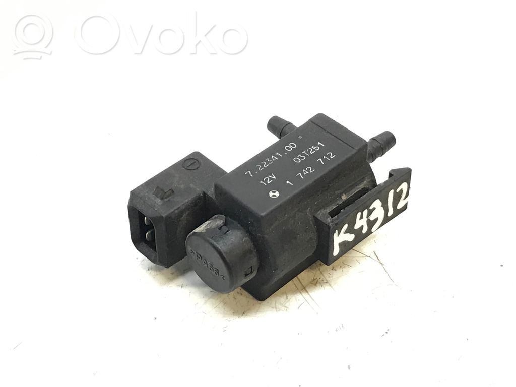 BMW 3 E46 Solenoīda vārsts 