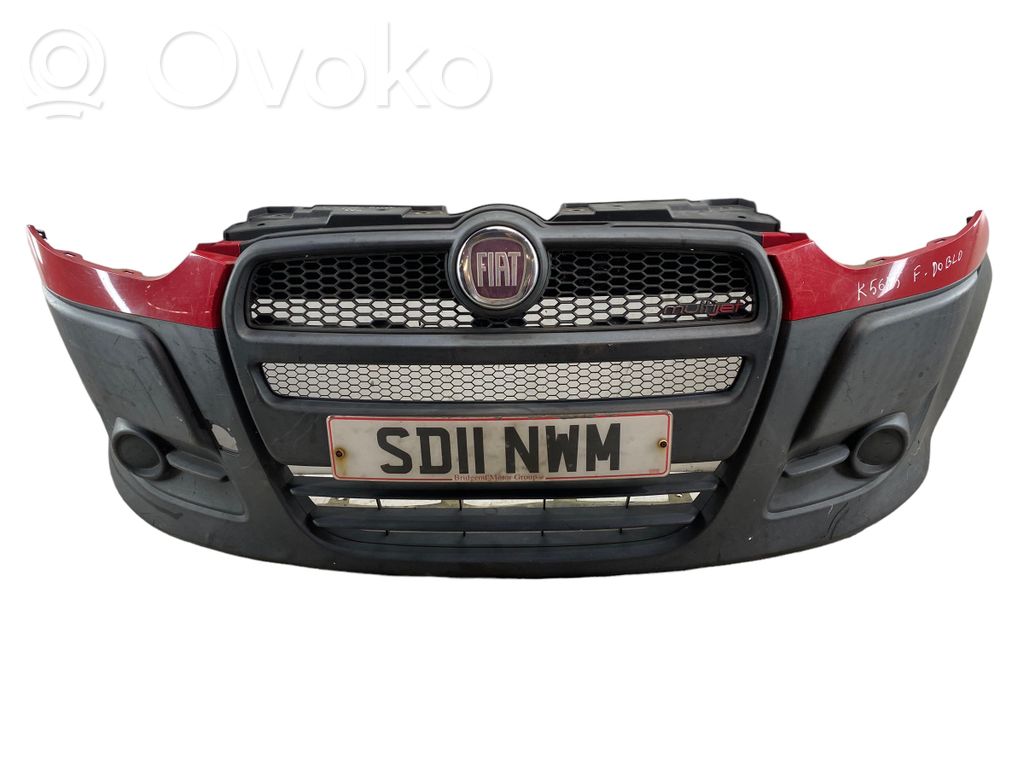 Fiat Doblo Parachoques delantero 