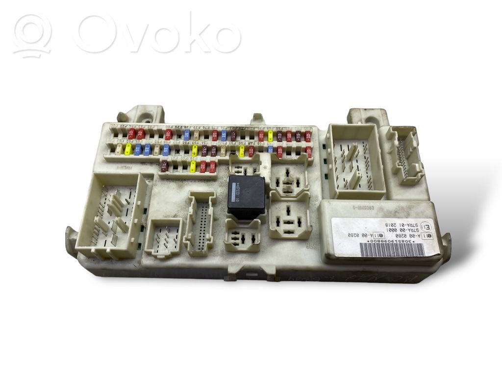 Ford C-MAX I Fuse box set 