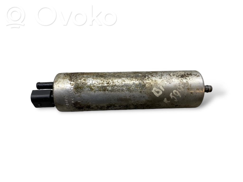 BMW 3 E46 Fuel injection high pressure pump 
