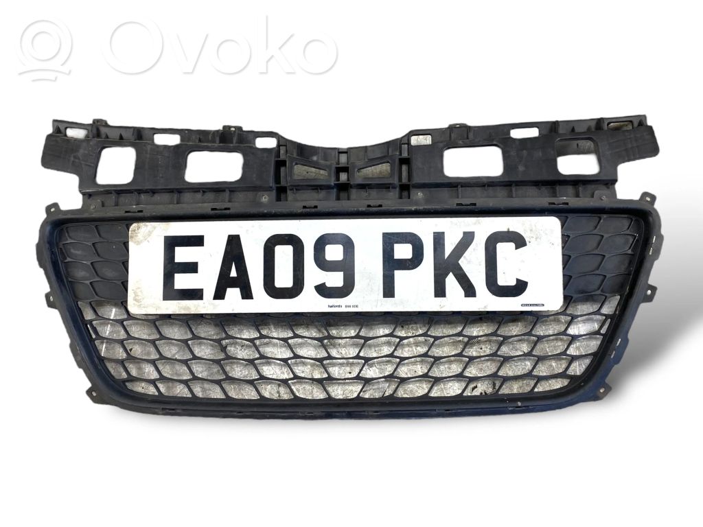 Hyundai i30 Kratka dolna zderzaka przedniego 