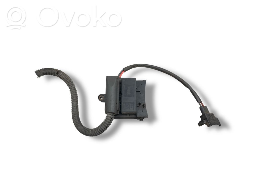 Opel Vectra C Coolant fan relay 