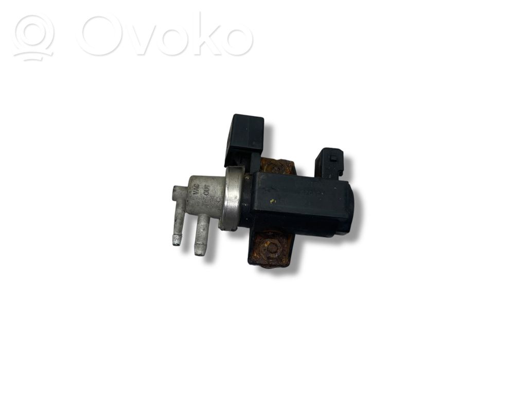 Audi A4 S4 B6 8E 8H Electroválvula del turbo 