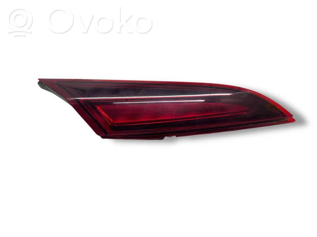 Opel Insignia A Lampy tylnej klapy bagażnika 