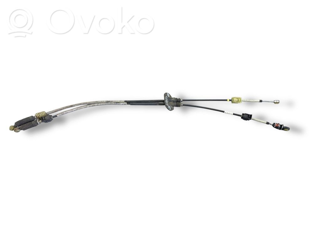 Gear shift cable linkage