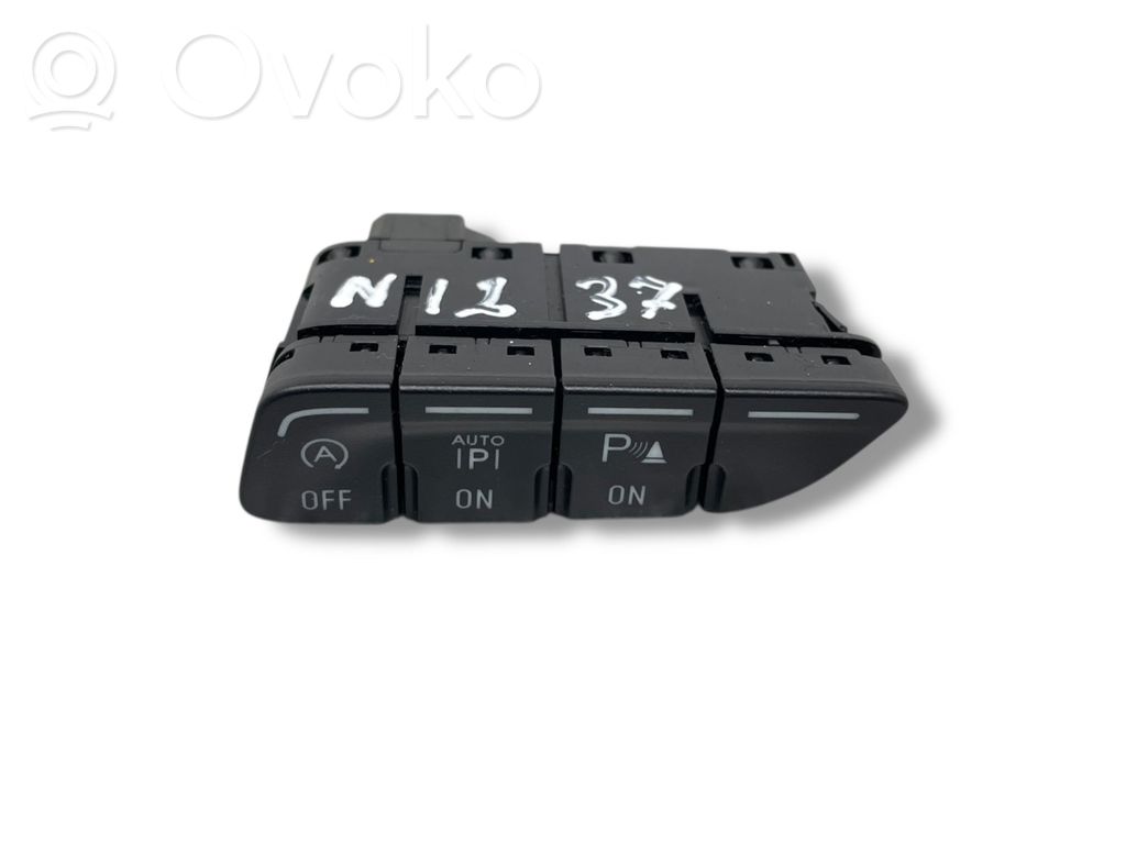 Ford Focus Parking (PDC) sensor switch 