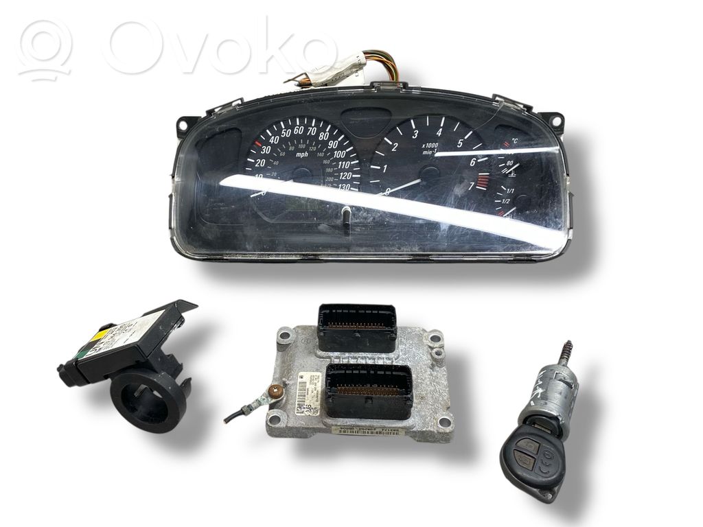 Suzuki Wagon R+ Engine ECU kit and lock set 