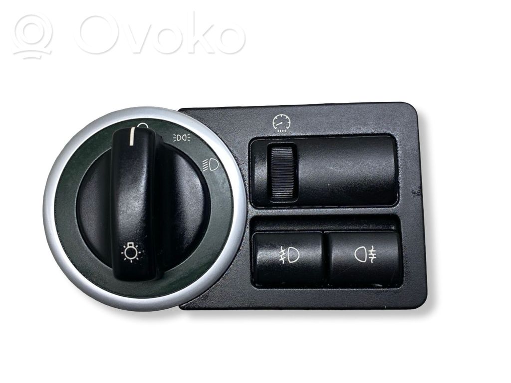 Land Rover Range Rover L322 Light switch 