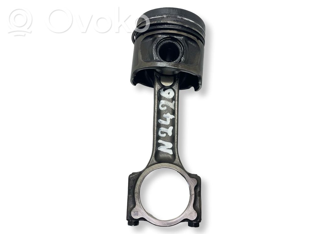 Nissan Note (E11) Piston with connecting rod 
