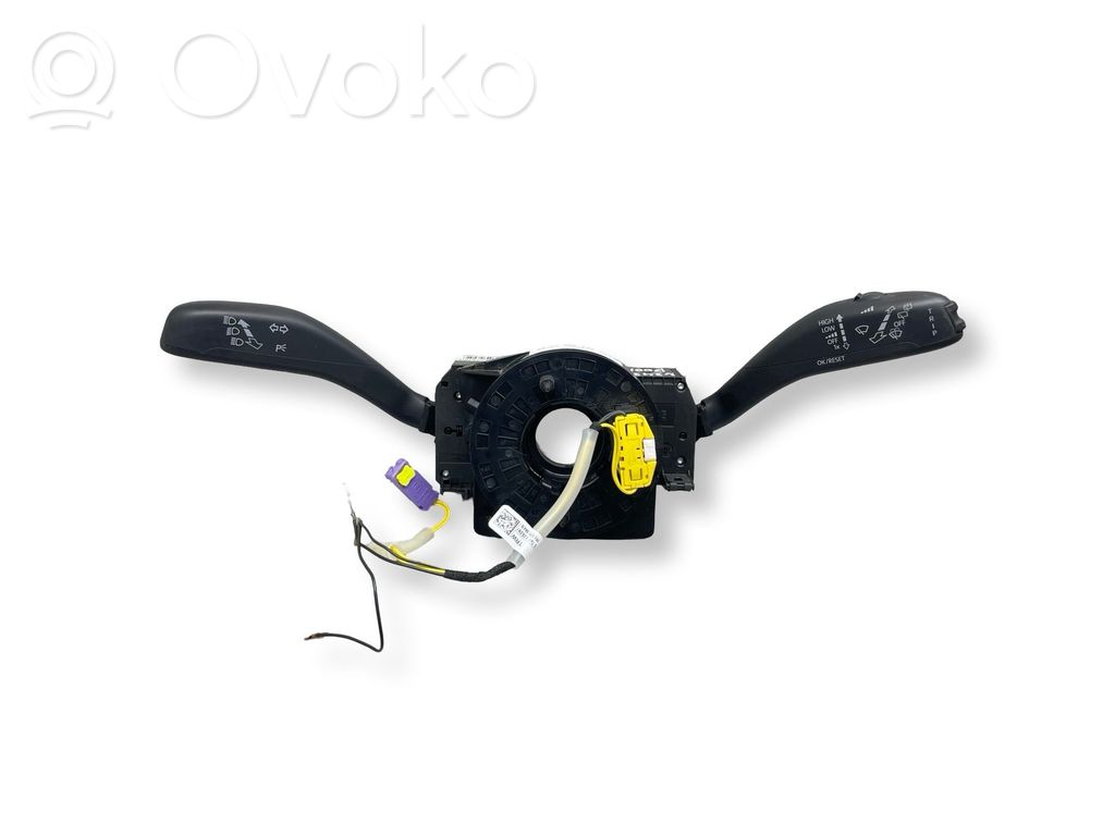 Skoda Roomster (5J) Interruptor/palanca de limpiador de luz de giro 