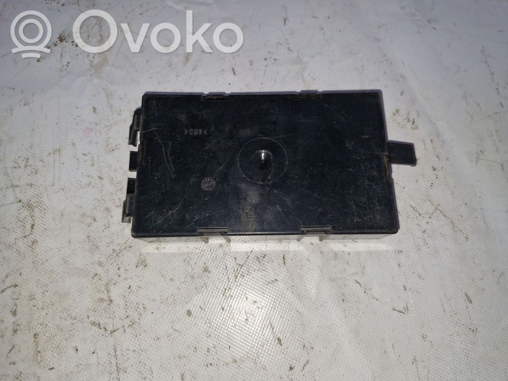 Renault Trafic II (X83) Module confort 