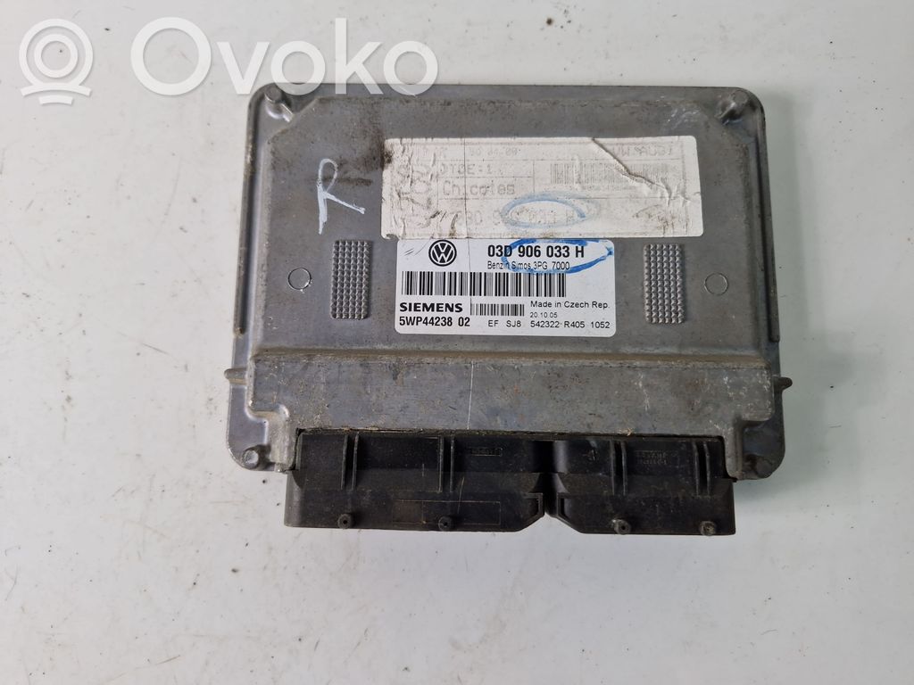 Volkswagen Fox Unitate/modul de control motor 