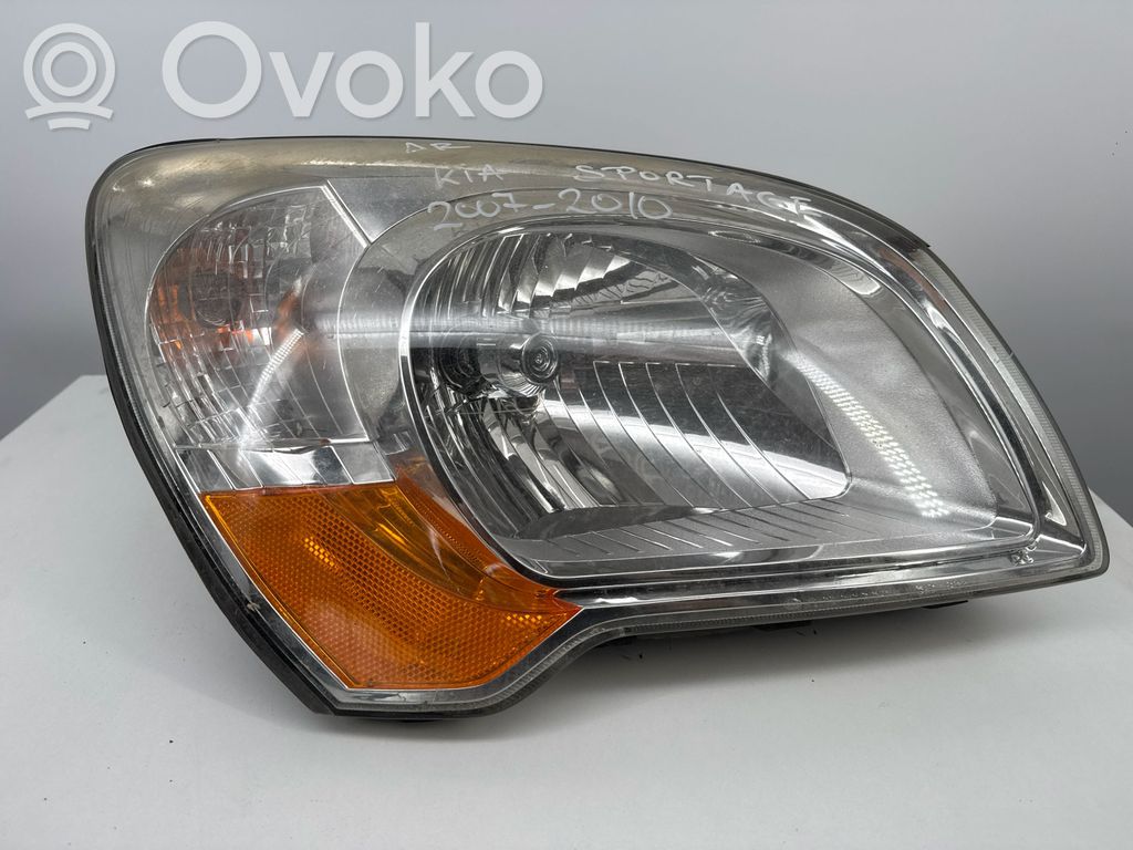 KIA Sportage Lampa przednia 
