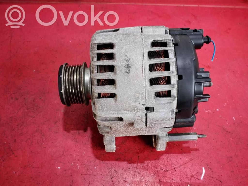 Skoda Fabia Mk2 (5J) Alternator 