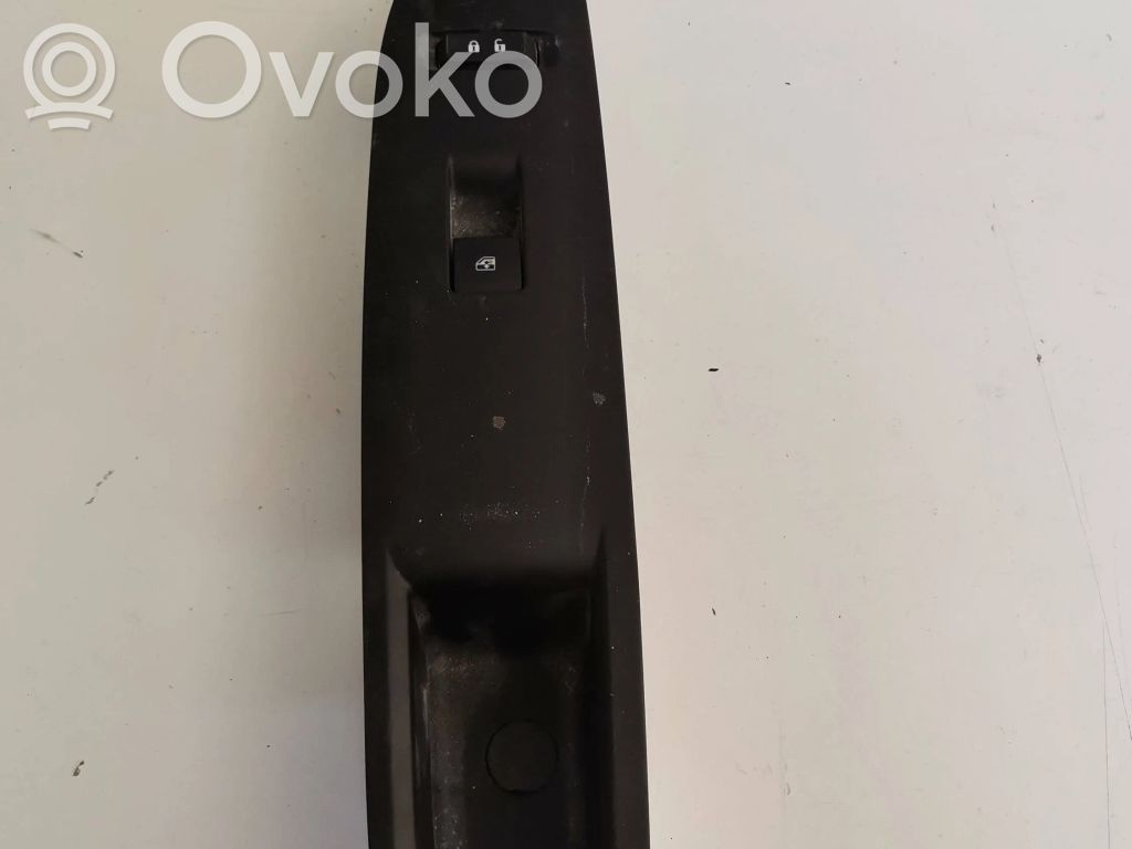 Electric window control switch   95025520,22819399