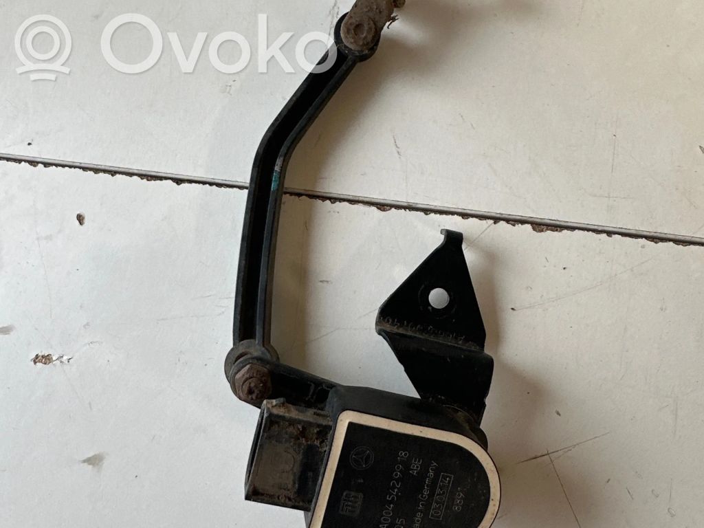 Mercedes-Benz ML W166 Air suspension front height level sensor 