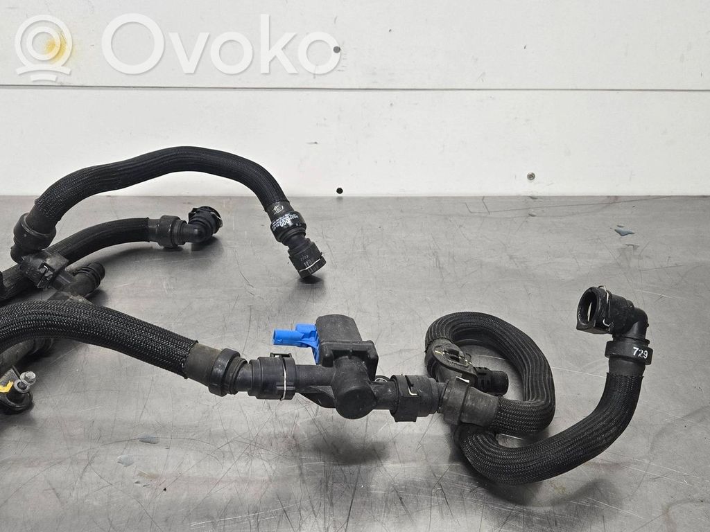 Opel Vivaro Caurulīte (-es) / šļūtene (-es) 