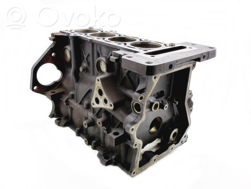 Engine block   04777662AEA