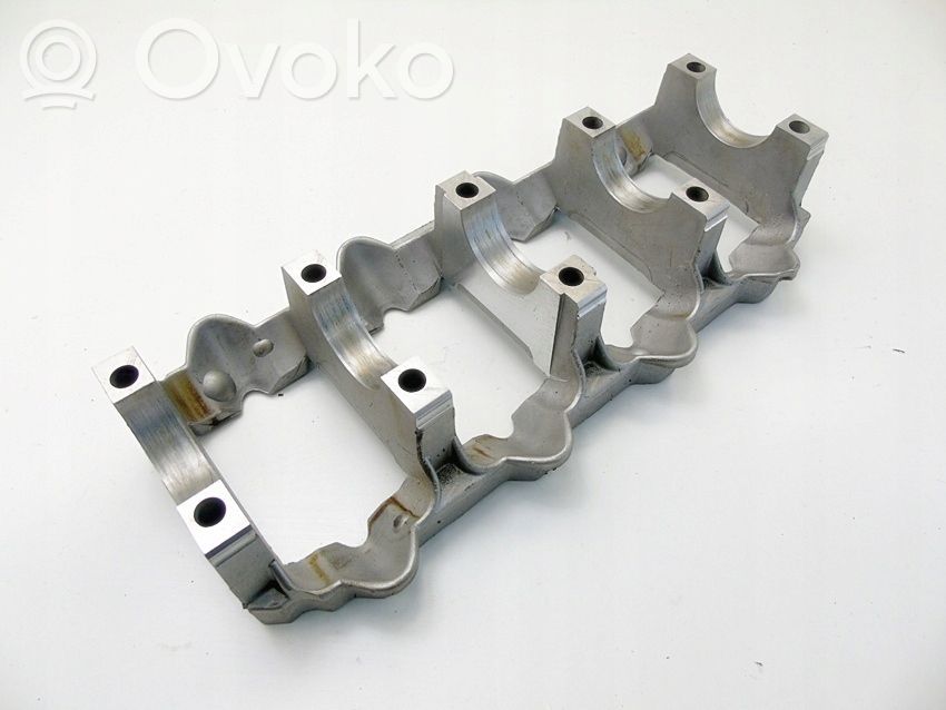 Engine block   YS4G6334AD