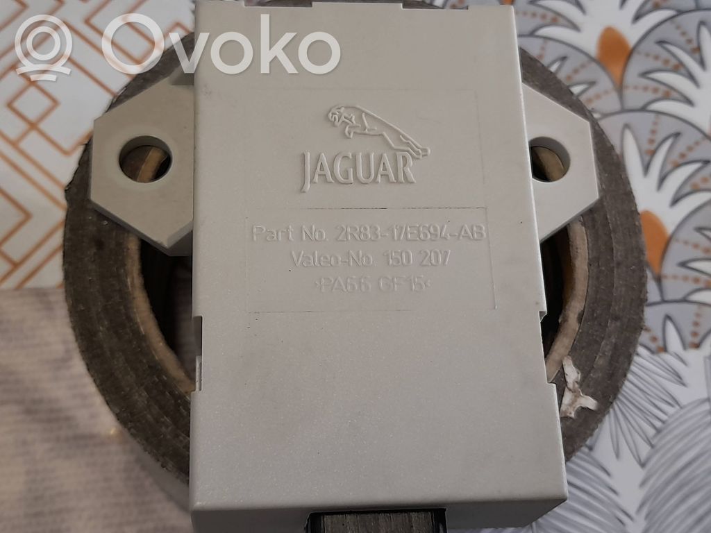 Mukavuusmoduuli   2R8317E694AB