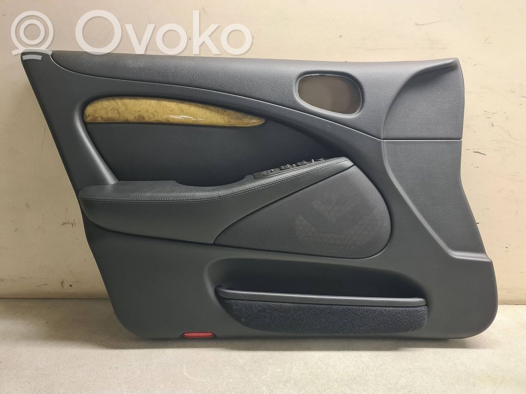 Jaguar S-Type Etuoven verhoilu 