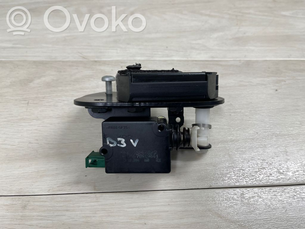 Land Rover Discovery 3 - LR3 Zamek klapy tylnej / bagażnika 