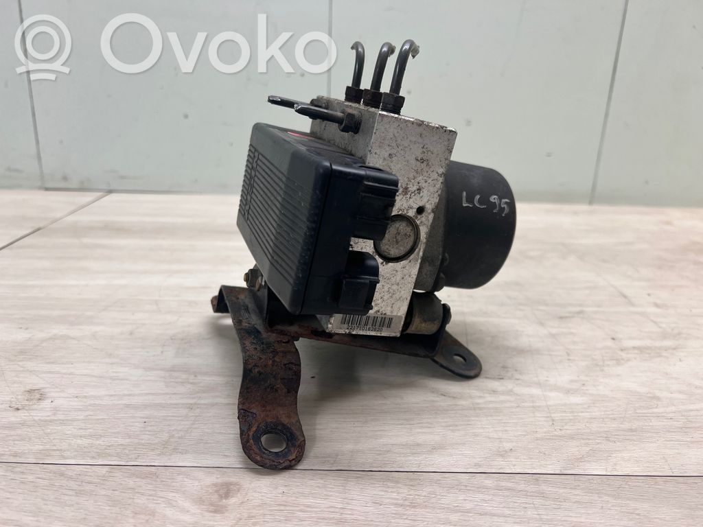 Toyota Land Cruiser (HDJ90) ABS-pumppu 