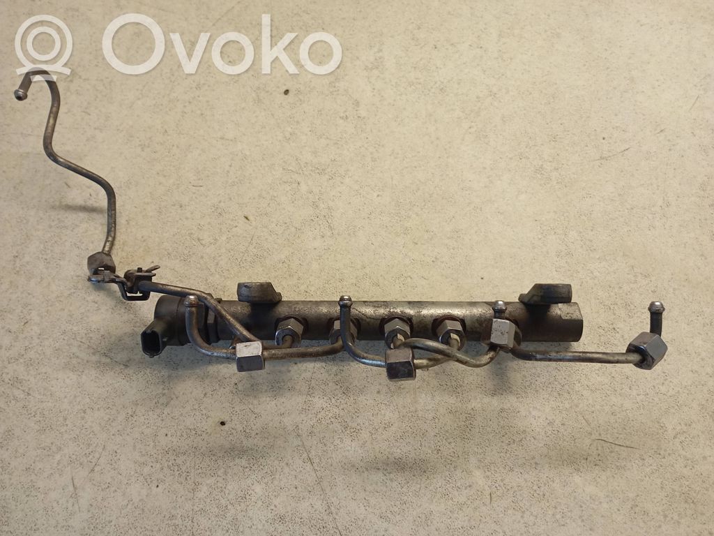 Land Rover Freelander 2 - LR2 Fuel main line pipe 