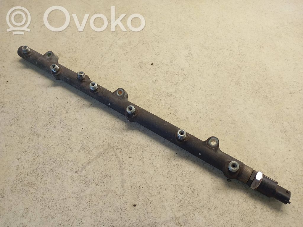 Land Rover Range Rover L322 Fuel main line pipe 