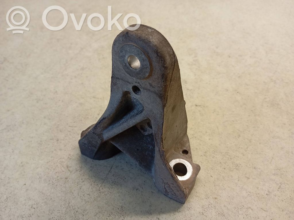 Jaguar S-Type Engine mount bracket 