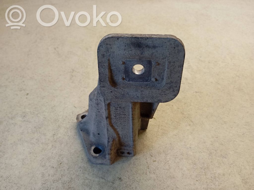 Land Rover Range Rover Sport L320 Engine mounting bracket 