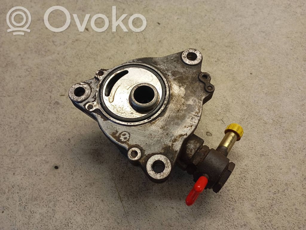 Nissan Patrol Y61 Vacuum pump 