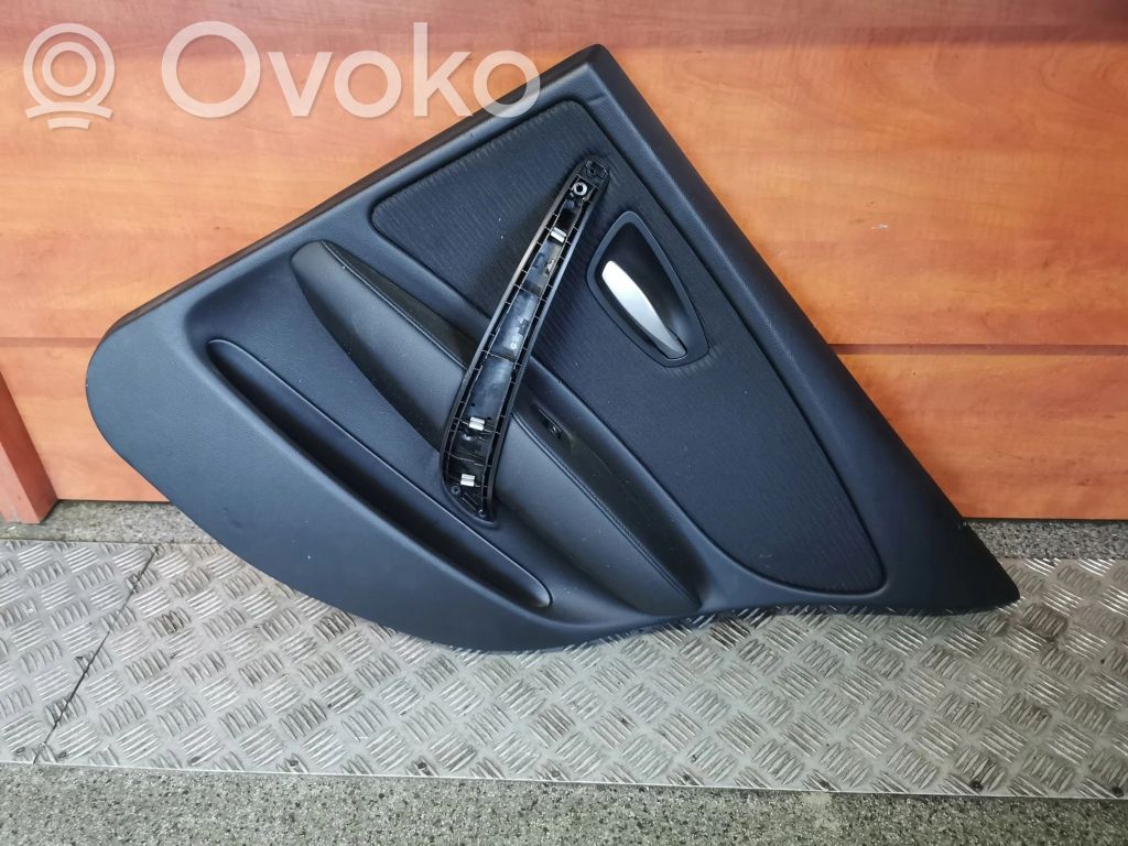 BMW 1 E81 E87 Boczki / Poszycie drzwi tylnych 