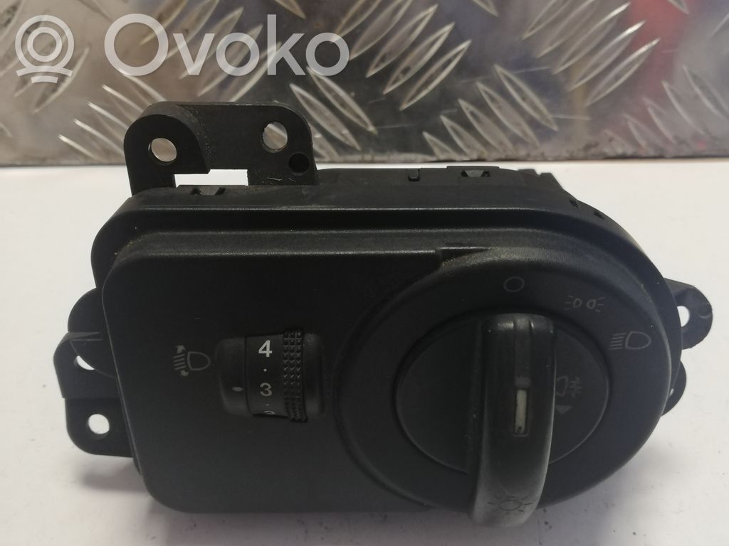 Ford Fiesta Light switch 