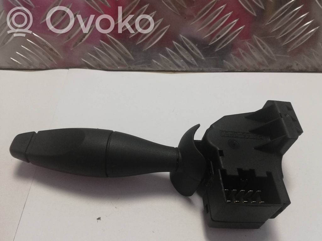 Ford Focus Wiper control stalk 