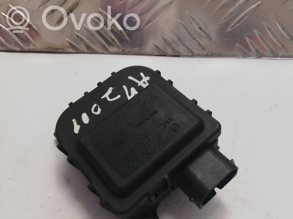 Audi A4 S4 B5 8D Motor/actuator clapetă aer 