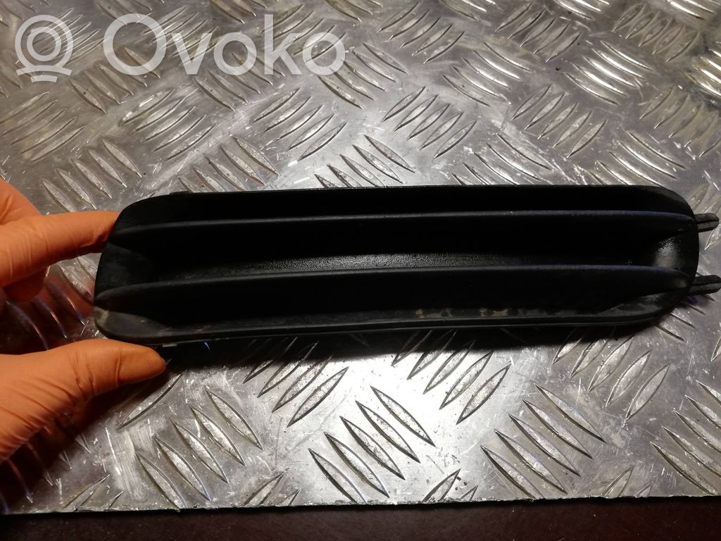 BMW 3 E46 Front bumper lower grill 