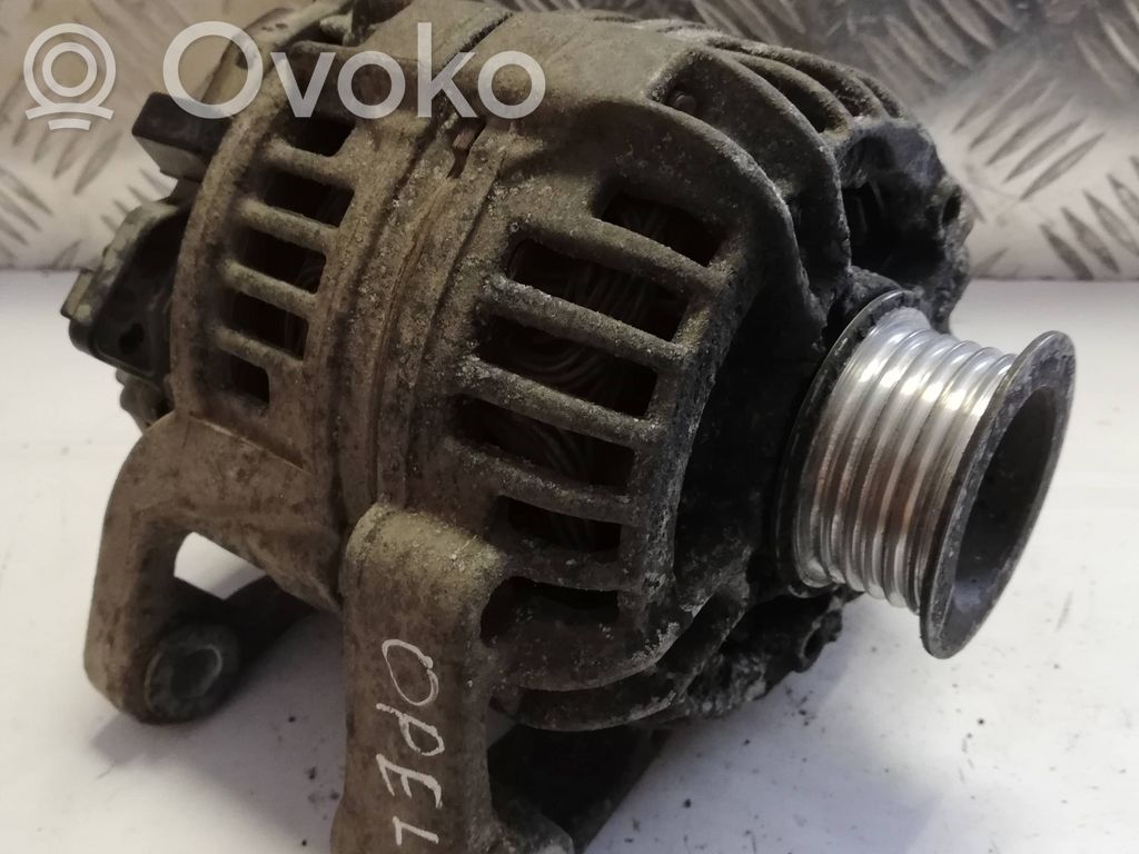 Opel Astra G Alternador 