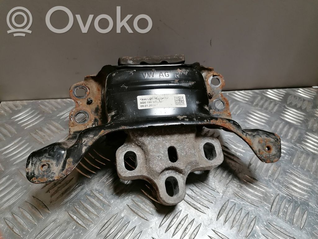 Volkswagen Golf VII Gearbox mount 