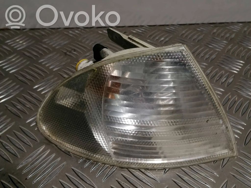 BMW 3 E46 Front indicator light 